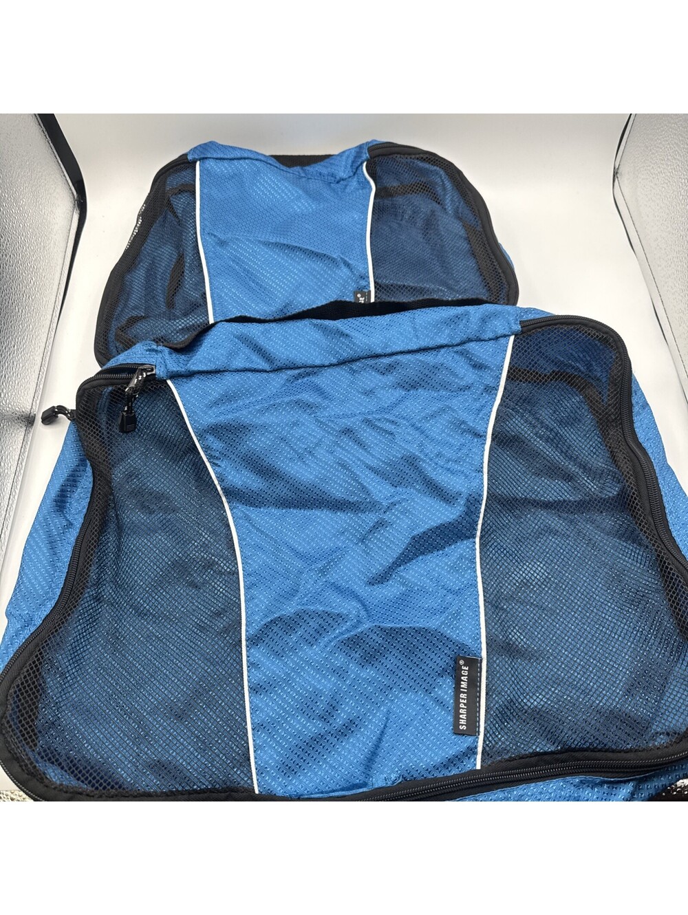 2 PIECE SET SHARPER IMAGE QUICK DRY NYLON MESH TRAVEL BAGS PACKING CUBES Blue